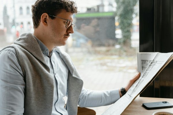 Exploration des dynamiques sociales au centre de l'univers de la mode : une vue inédite et avant-gardiste